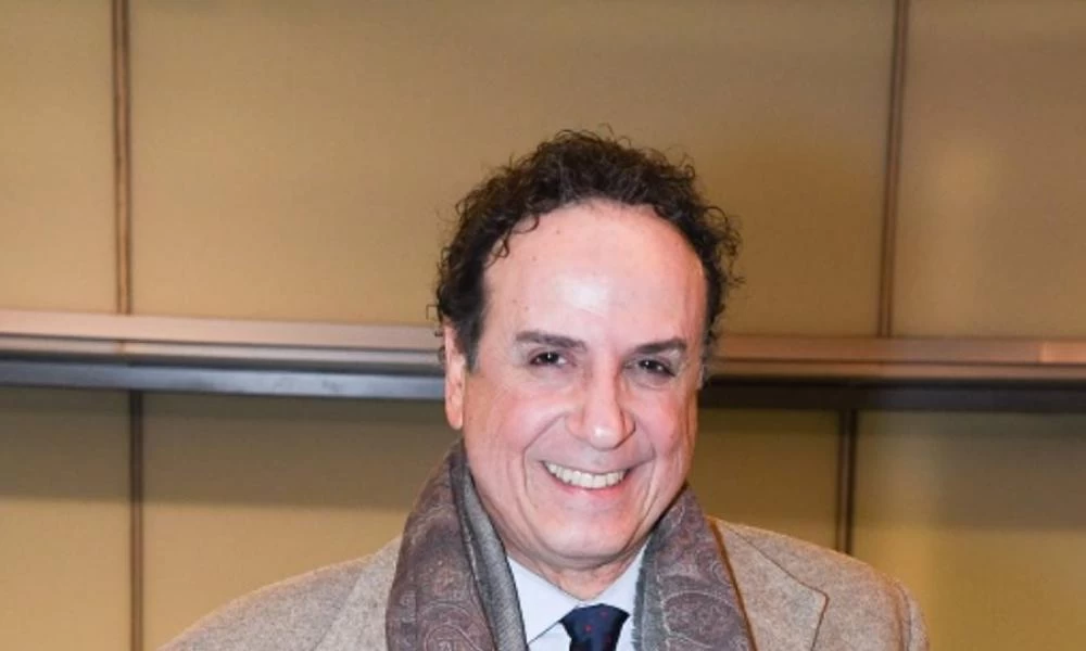 Ρώμας: Ο σκηνοθέτης που ζητά από τους ηθοποιούς να αυνανιστούν